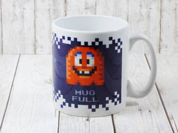 Pixel-Art Becher