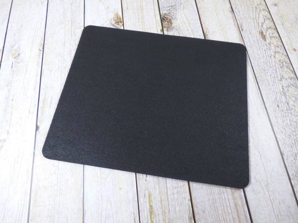 Mousepad mit Pixel-Artwork