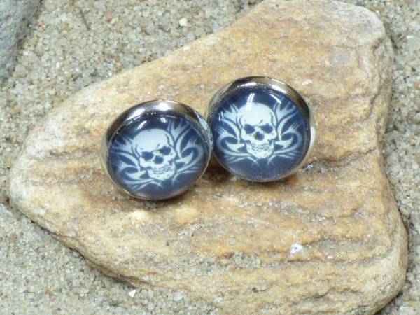 Totenkopf Ohrstecker