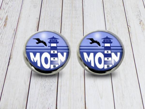 Modeschmuck mit Leuchtturm und Möwe