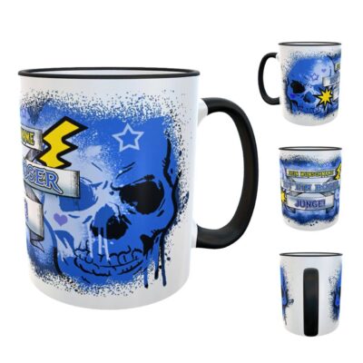 Totenkopf Tasse für Männer mit ‘(Name) ist ein böser Junge’ individuell bedruckt