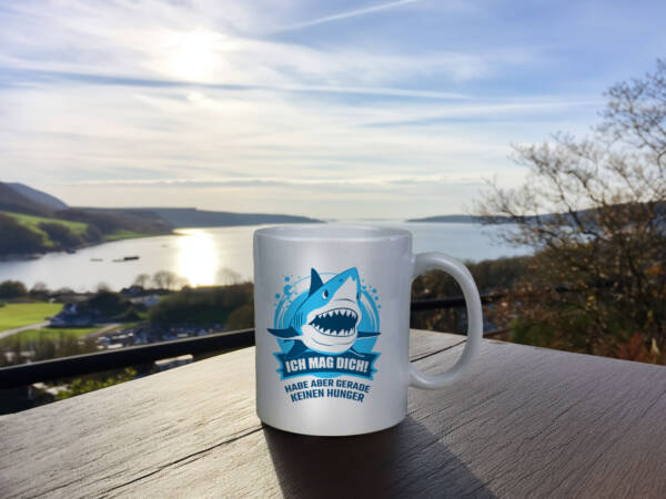 Tasse mit Hai